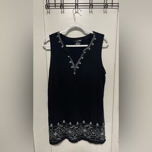 RXB XL Black Sleeveless Top – White Embroidery Detail